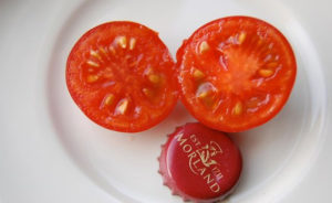 tomato.jpg  